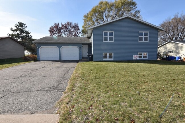 property at 1049-1051 Terrace Dr