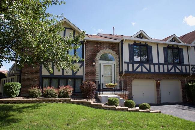 property at 17571 Cambridge Pl