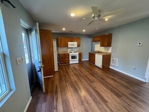 711 8th St in Colona, IL - Building Photo - Building Photo
