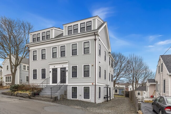 property at 8 Hale St