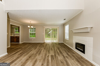 1930 Corners Cir in Lithonia, GA - Building Photo - Building Photo