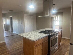 532 W Hughes St in Collinsville, TX - Building Photo - Building Photo