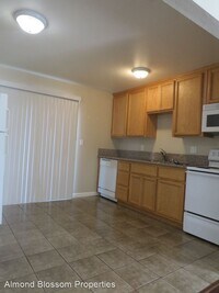 127 S Yolo St photo'