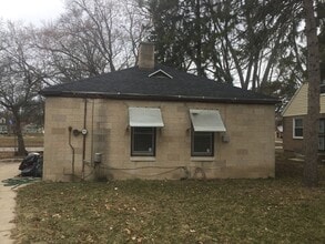 4186 N Toronto St in Milwaukee, WI - Building Photo - Building Photo