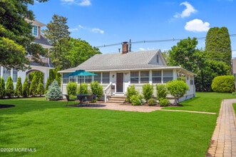 317 Philadelphia Blvd in Sea Girt, NJ - Building Photo - Building Photo