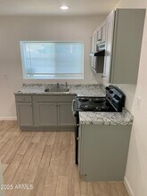 1759 W Hadley St in Phoenix, AZ - Building Photo - Building Photo