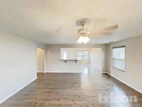 5008 Shorthorn Way in Greensboro, NC - Building Photo - Building Photo