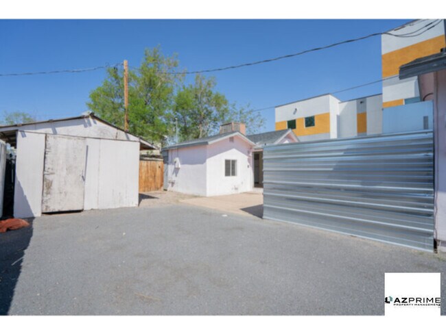 1118 E Roosevelt St in Phoenix, AZ - Foto de edificio - Building Photo