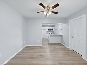 1115 Highland St N in St. Petersburg, FL - Building Photo - Building Photo