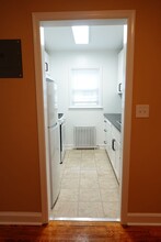 8406 Greenwood Ave in Takoma Park, MD - Building Photo - Building Photo