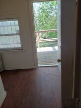 812 W Main St, Unit #2 in Muncie, IN - Foto de edificio - Building Photo