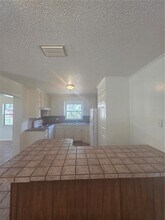 3213 NE 14th Ave in Ocala, FL - Building Photo - Building Photo