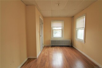 119 High St-Unit -1 in Peekskill, NY - Building Photo - Building Photo