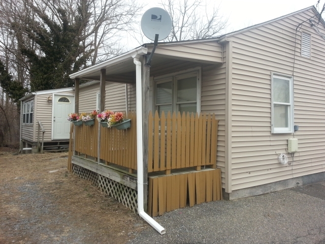 7 E Main St in Wrightstown, NJ - Foto de edificio - Building Photo