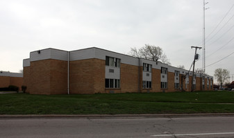 Pinewood Place Apartments