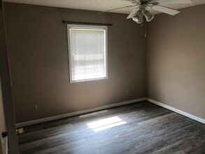 1129 Miller Dr in Jonesborough, TN - Building Photo - Building Photo