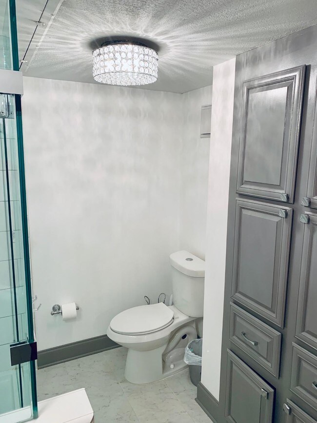 15221 Berry Trail-Unit -604 in Dallas, TX - Building Photo - Building Photo