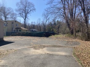 45 Fayette Ave in Wayne, NJ - Building Photo - Building Photo