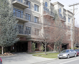 150 S 300 E in Salt Lake City, UT - Foto de edificio - Building Photo