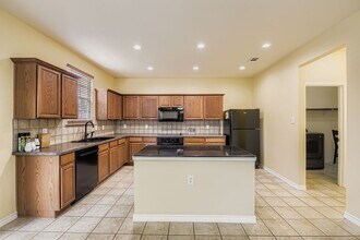 908 Reveille Rd, Unit 01-041B-A in Fort Worth, TX - Building Photo - Building Photo