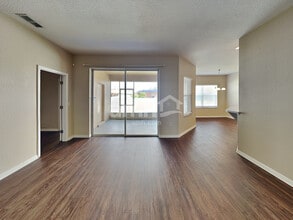 1025 Brenton Manor Dr in Winter Haven, FL - Building Photo - Building Photo
