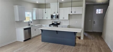 6005 SW Coywolf St in Bentonville, AR - Building Photo - Building Photo