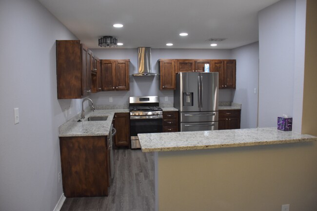 8318 Grey Knoll Dr in San Antonio, TX - Building Photo - Building Photo