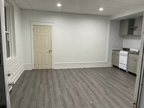 239 S 17th St in Camp Hill, PA - Building Photo - Building Photo