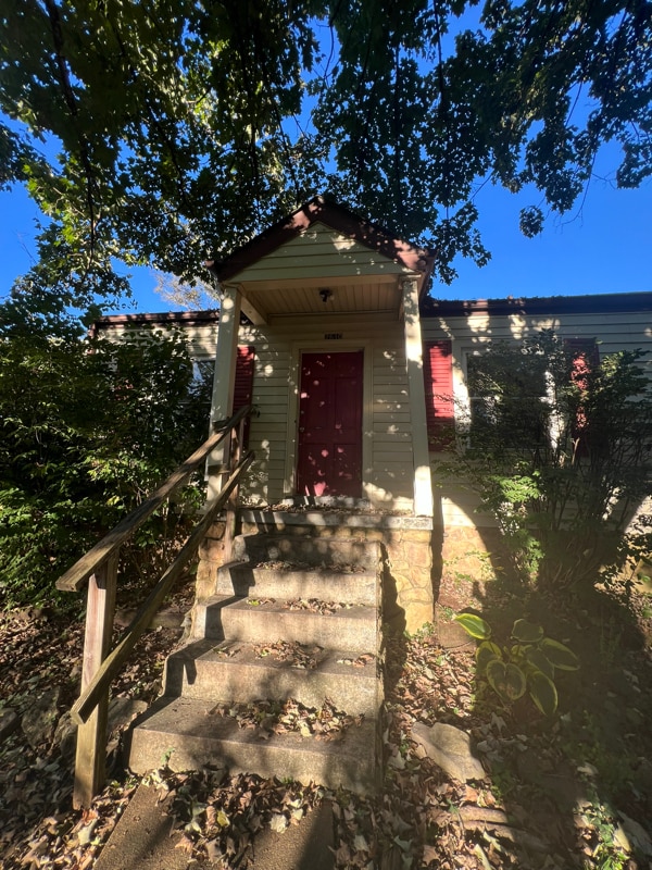 property at 2610 Flamingo Dr