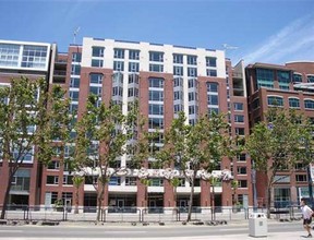 170 Off Third in San Francisco, CA - Foto de edificio - Building Photo