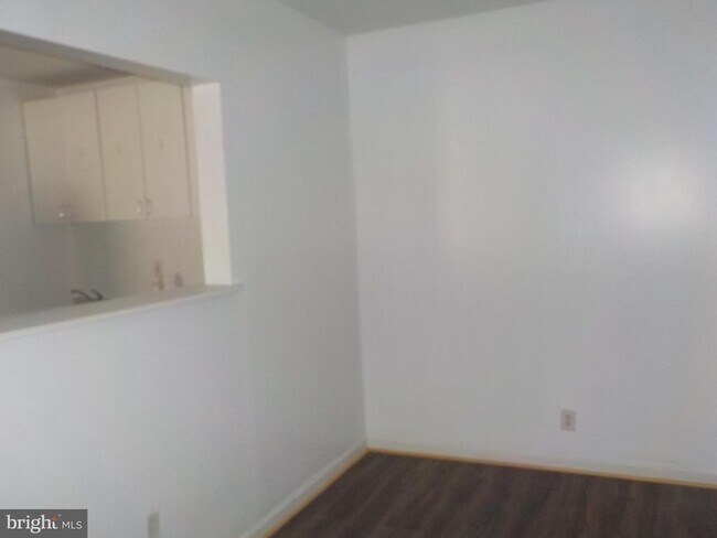 569 N 58th St in Philadelphia, PA - Building Photo - Building Photo