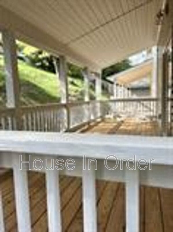 6 4th St in Woodfin, NC - Building Photo - Building Photo