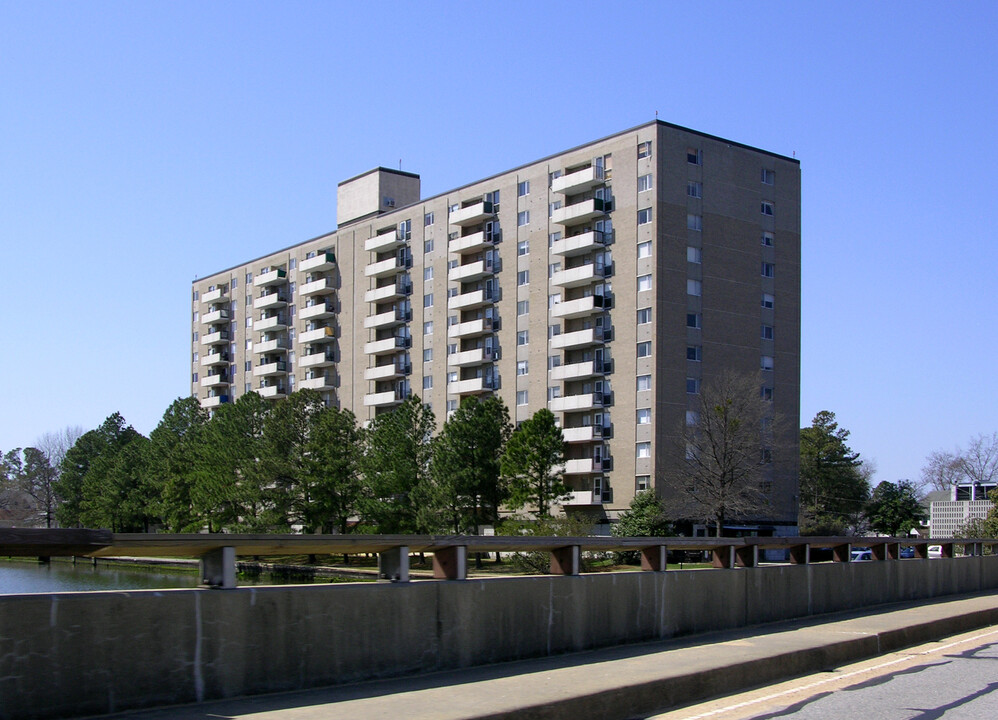 The Algonquin House in Norfolk, VA - Foto de edificio