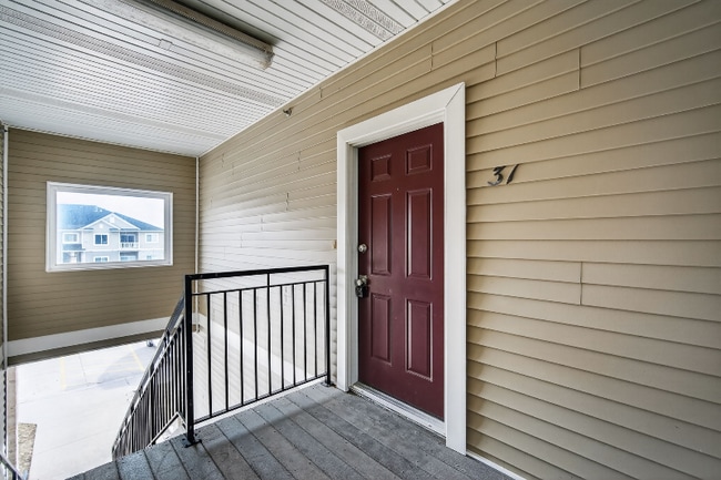 1340 SE Florence Dr, Unit 31 in Waukee, IA - Building Photo - Building Photo