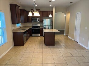 6838 Point Hancock Drive in Winter Garden, FL - Building Photo - Building Photo