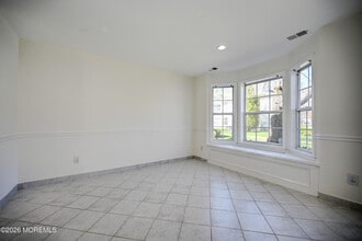 214 Paddington Ct in Englishtown, NJ - Building Photo - Building Photo