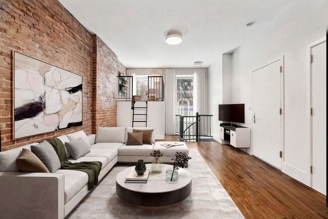 property at 125 E 83rd St