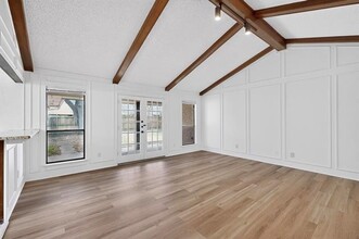 1910 Glen Hill Dr in Carrollton, TX - Building Photo - Building Photo