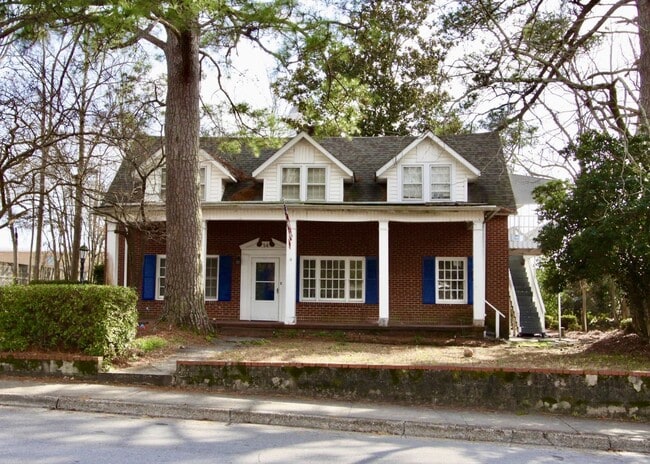 property at 14 Tallman St