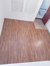 2490 Halsey Cir in Davis, CA - Building Photo - Building Photo