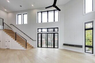 5101 Connecticut Ave NW in Washington, DC - Building Photo - Building Photo