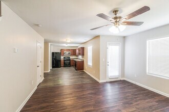 120 Betty Ann Ln in Covington, GA - Foto de edificio - Building Photo