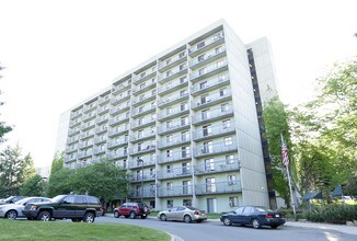 Ransom Tower Apartments in Grand Rapids, MI - Foto de edificio - Building Photo