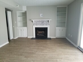 31 Sally Ann Pl in Newport News, VA - Foto de edificio - Building Photo