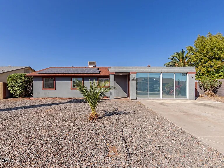 7612 W Hope Dr in Peoria, AZ - Building Photo