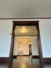 107 3rd Ave, Unit Neilzen in Rensselaer, NY - Foto de edificio - Building Photo