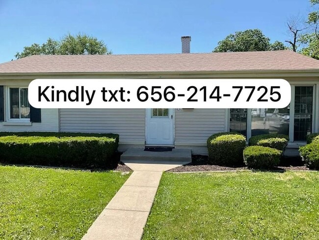 541 W North Ave