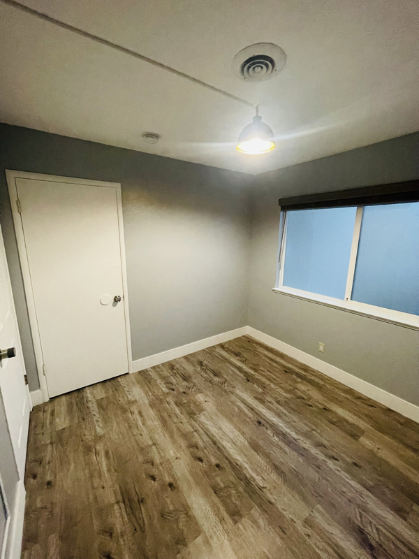 6848 Sutter Ave in Carmichael, CA - Foto de edificio - Building Photo