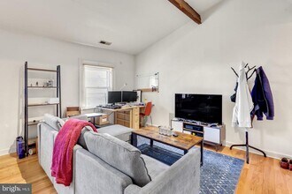 258 S 9th St in Philadelphia, PA - Building Photo - Building Photo