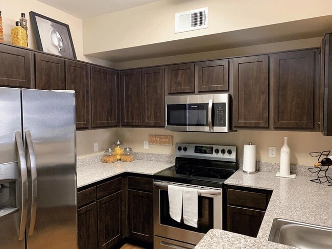 13709 Travis Heights Ln in Houston, TX - Building Photo - Building Photo